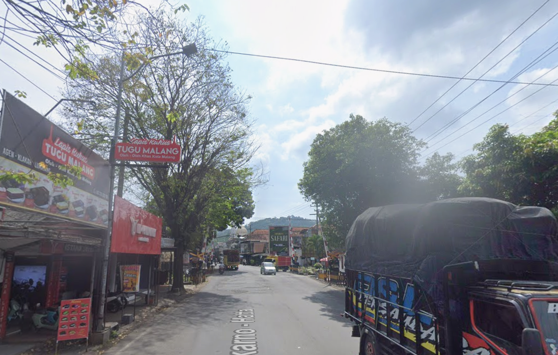 Foto Alat Penerangan Jalan