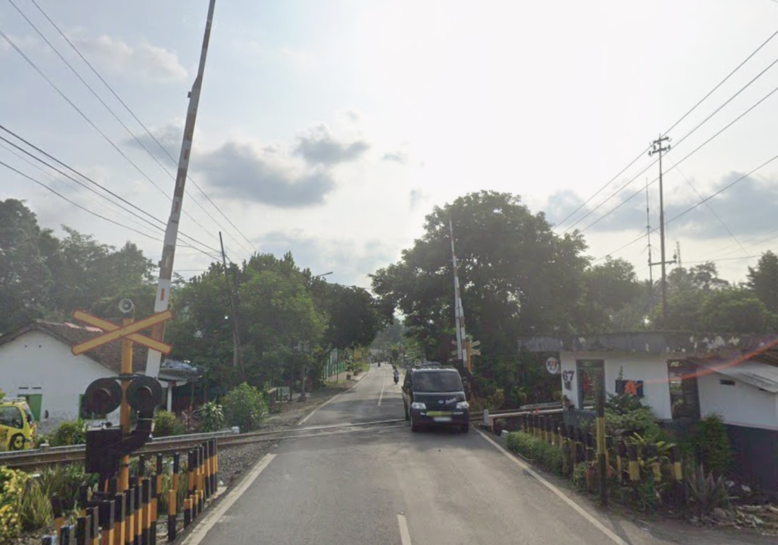 Foto Rambu Jalur Tunggal