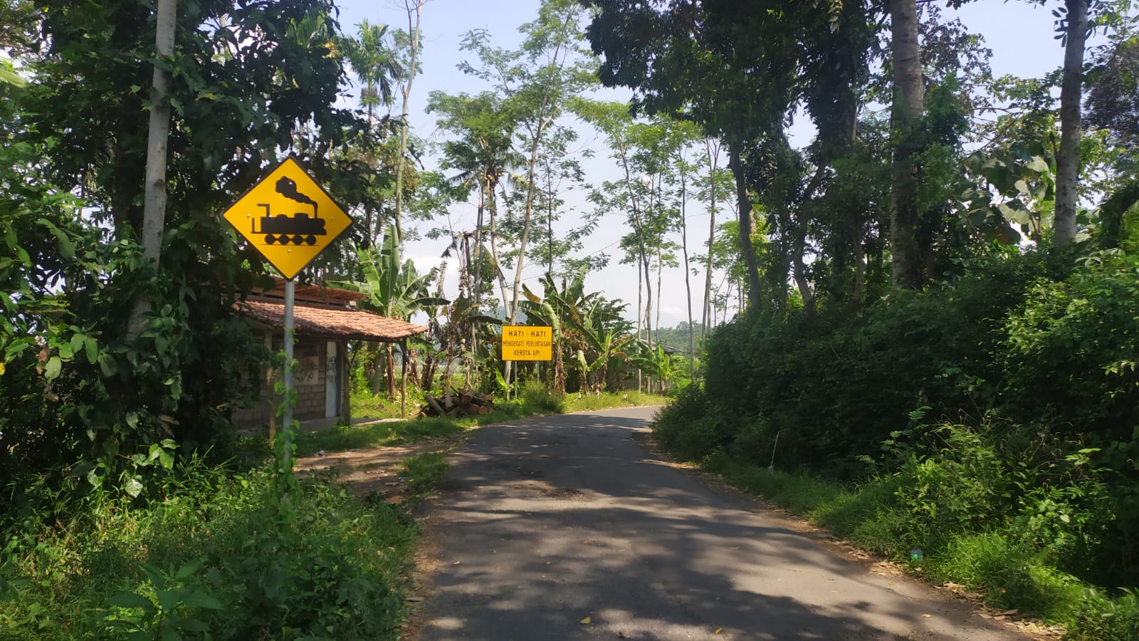 Foto Rambu Tanpa Pintu