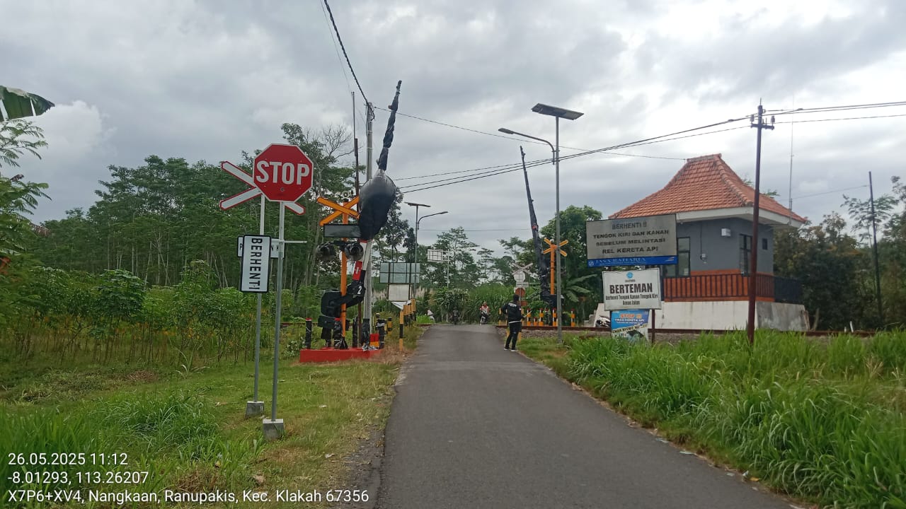 Foto Alat Penerangan Jalan